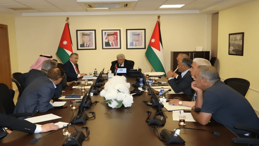 القطامين: تحديث قطاع الشاحنات لا يلغيه