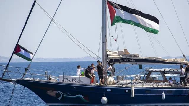 أسطول الحرية يجهز للإبحار إلى غزة