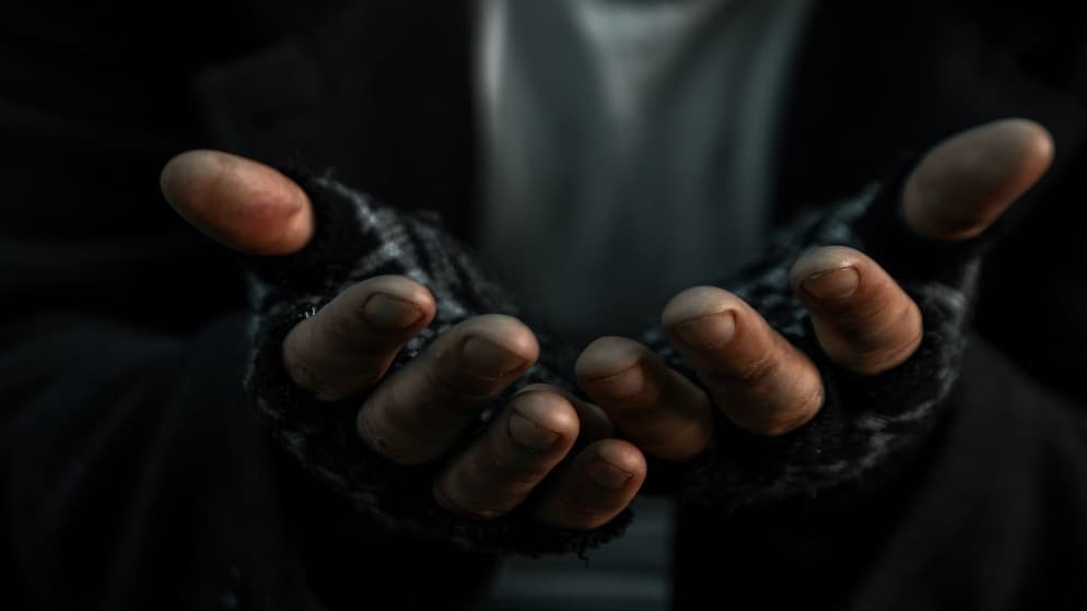 378 beggars identified last month