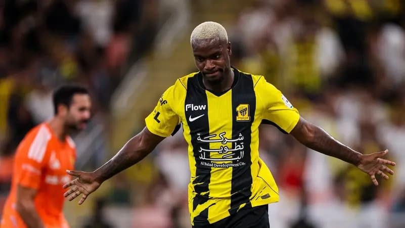 إلينخينا ينهي مباراة الاتحاد والنصر في 19 دقيقة