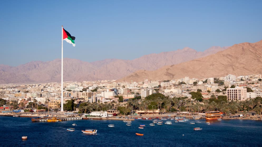 الأردن يوافق على تزويد لبنان بالغاز عبر الباخرة