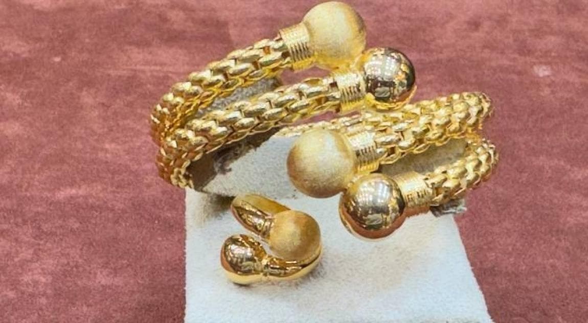Gold drops to 86.70 dinars per gram