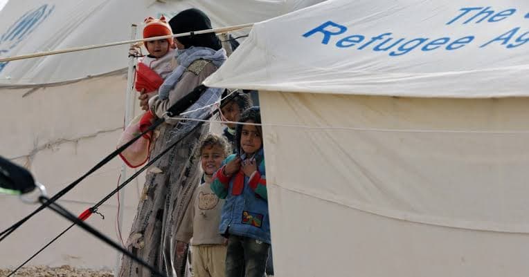 228000 Syrian Refugees Return from Jordan