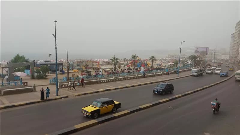 مطر شمالي وهدوء القاهرة