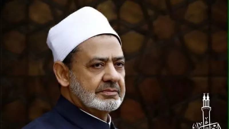 شيخ الأزهر يطمئن على البابا ليو الرابع عشر بعد عملية ورم الرئة