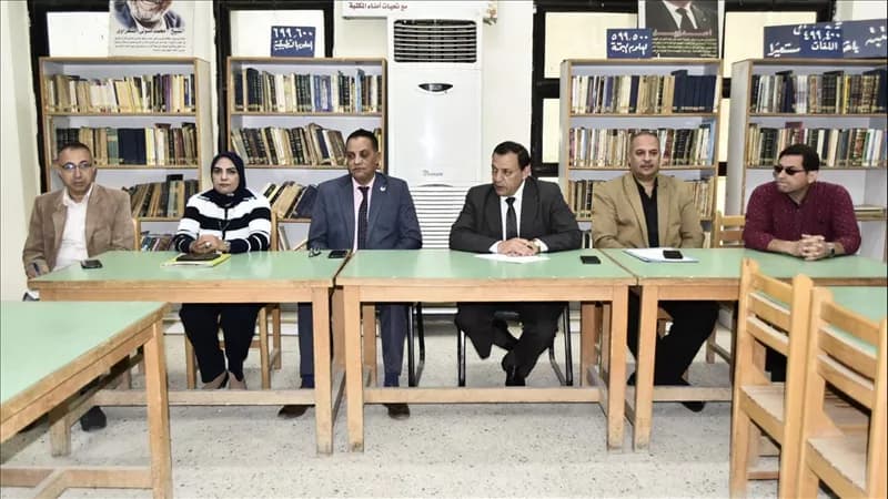 Beni Suef Education Official Meets Security Leaders
