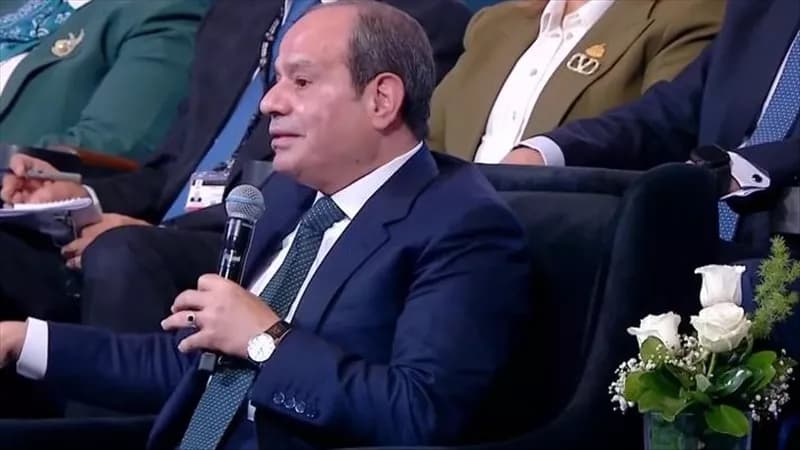 السيسي: الإخوان كانو يزعمون وجود 200 مليار دولار أرصدة