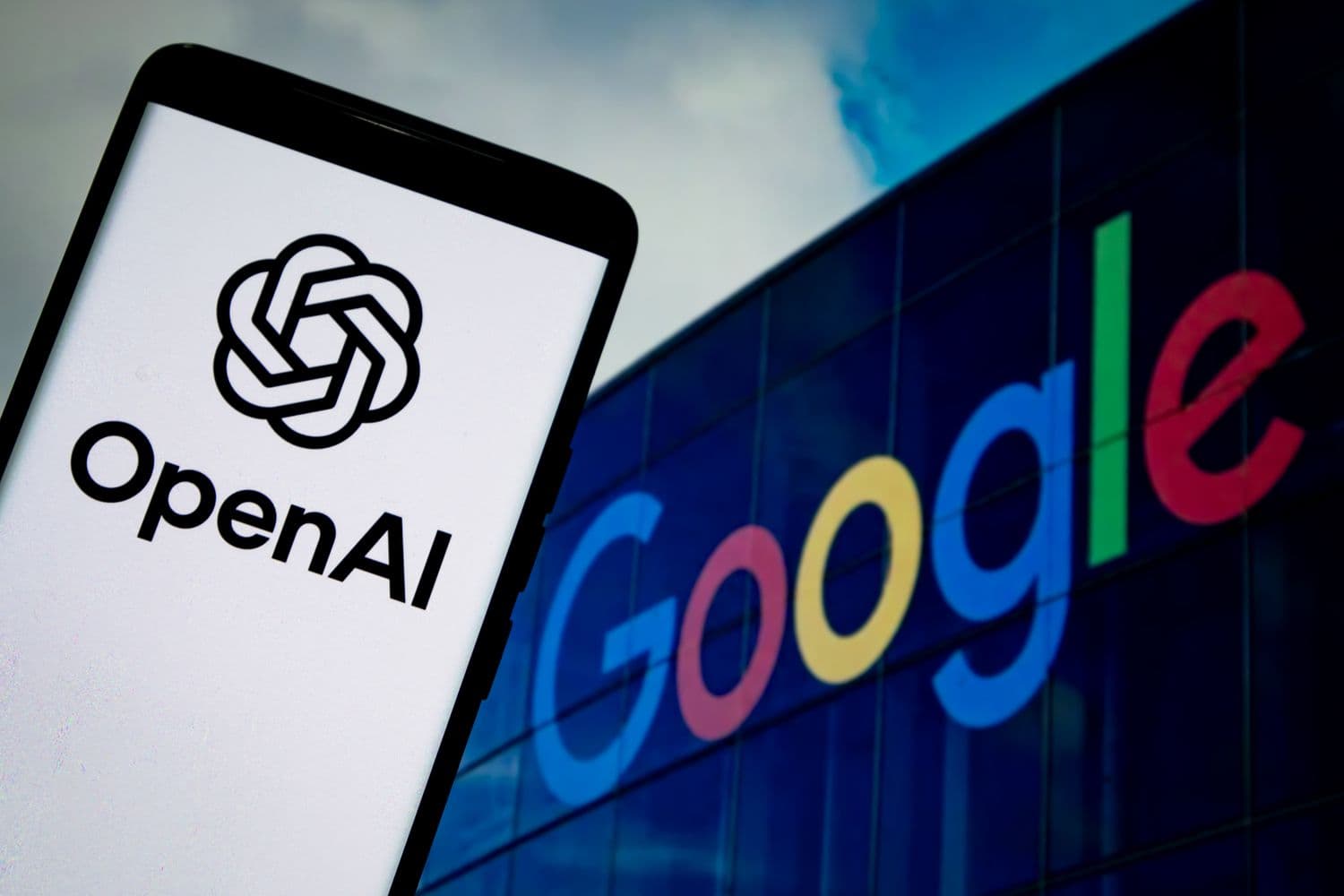 OpenAI توفر نماذجها على Google Cloud