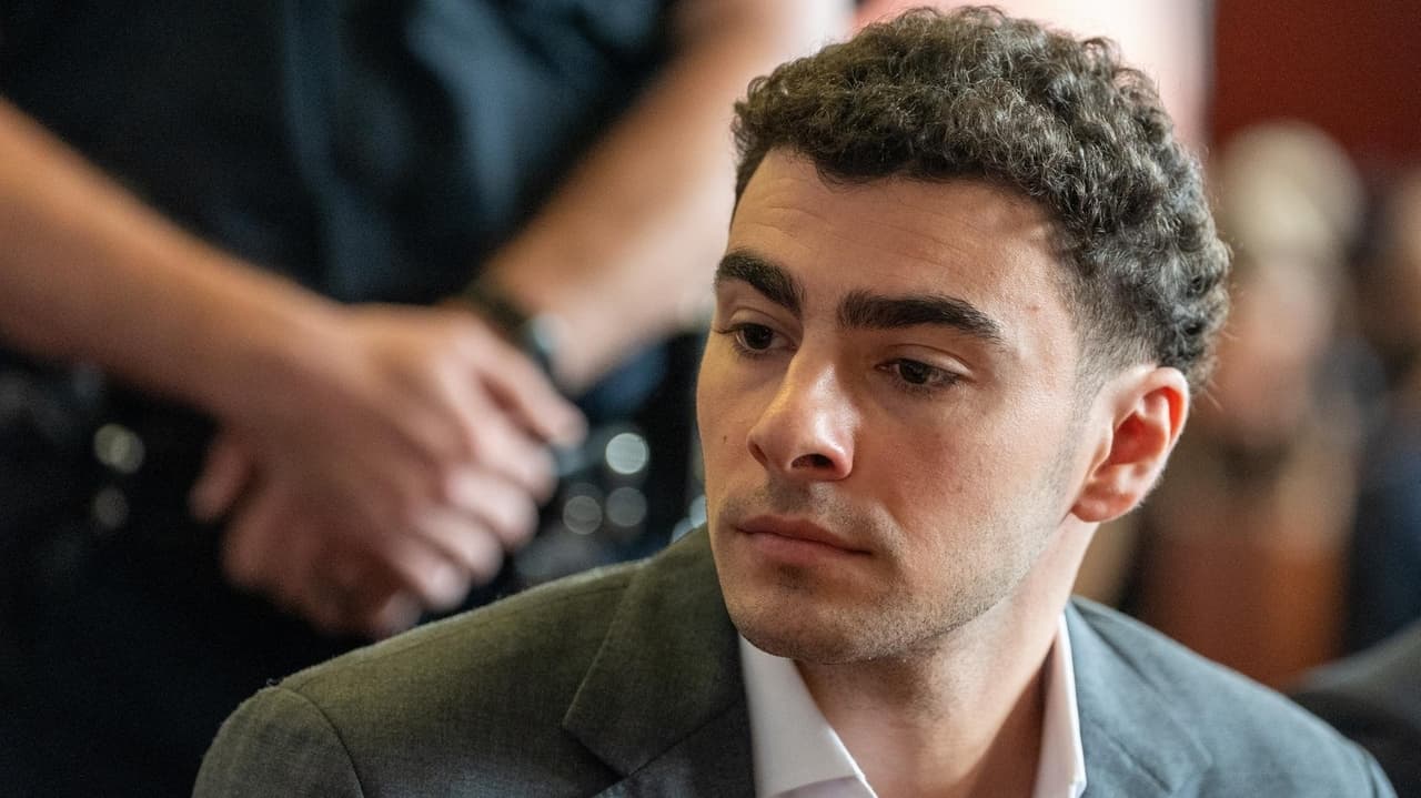 Judge delays Luigi Mangione's trial in UHC CEO killing