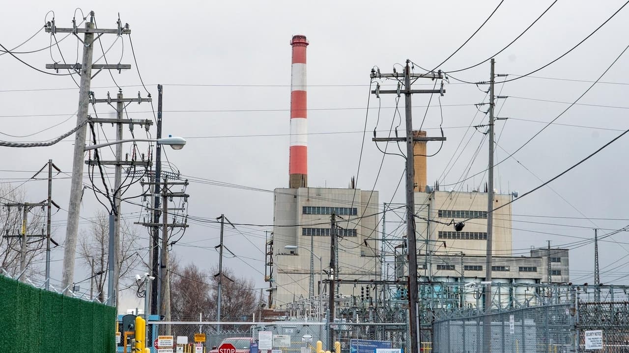 Calls for repowering older plants due to LIPA capacity issues
