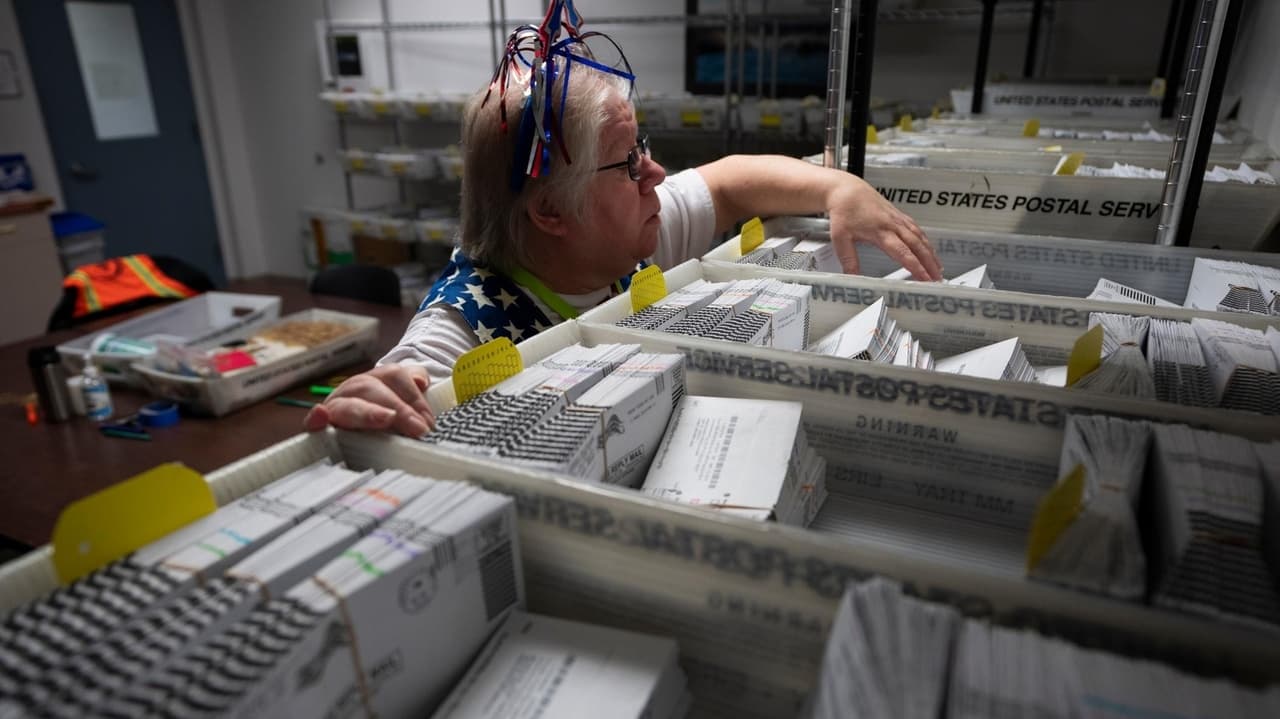 Supreme Court blocks Trump mail ballot limits