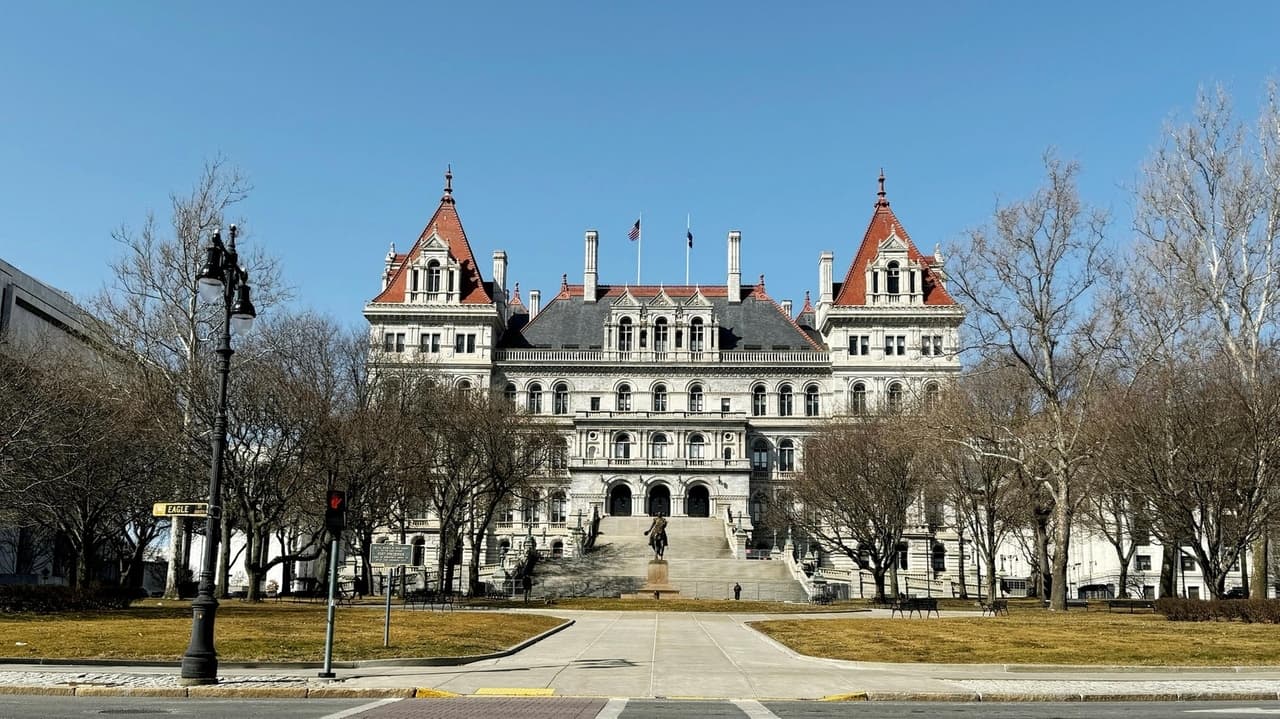 Hochul Leads Blakeman by 9 Points