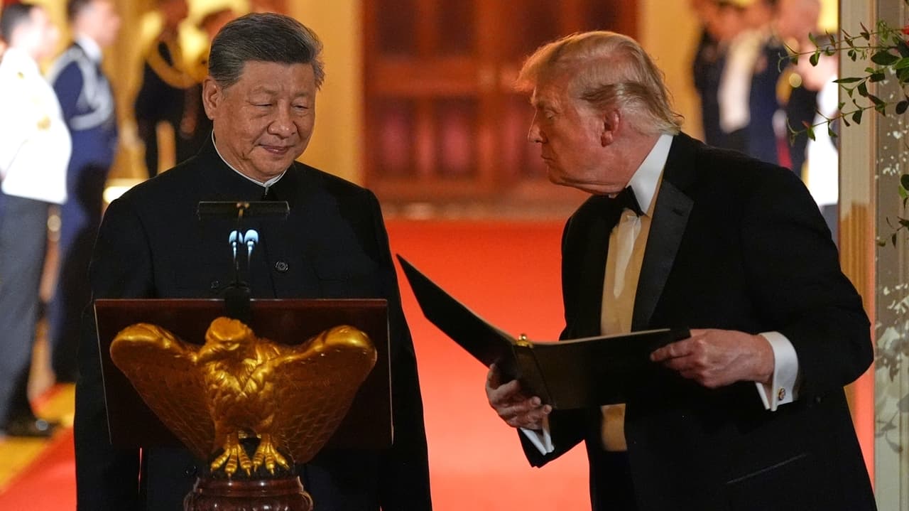 Xi concludes Washington visit with Constitution tour