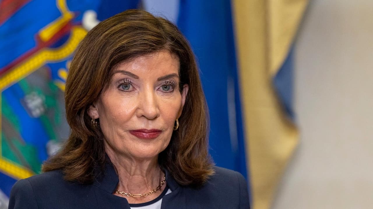 Hochul criticizes Trump tariffs on Canada