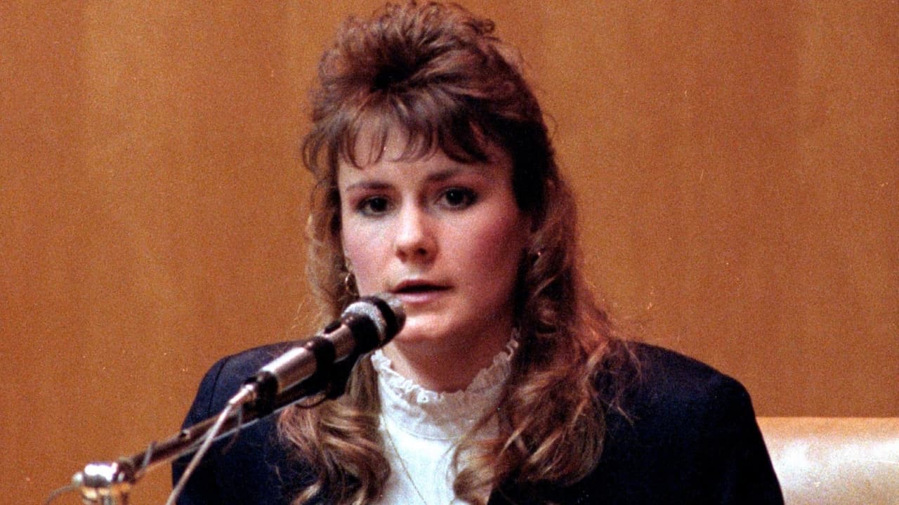 Pamela Smart requests new trial