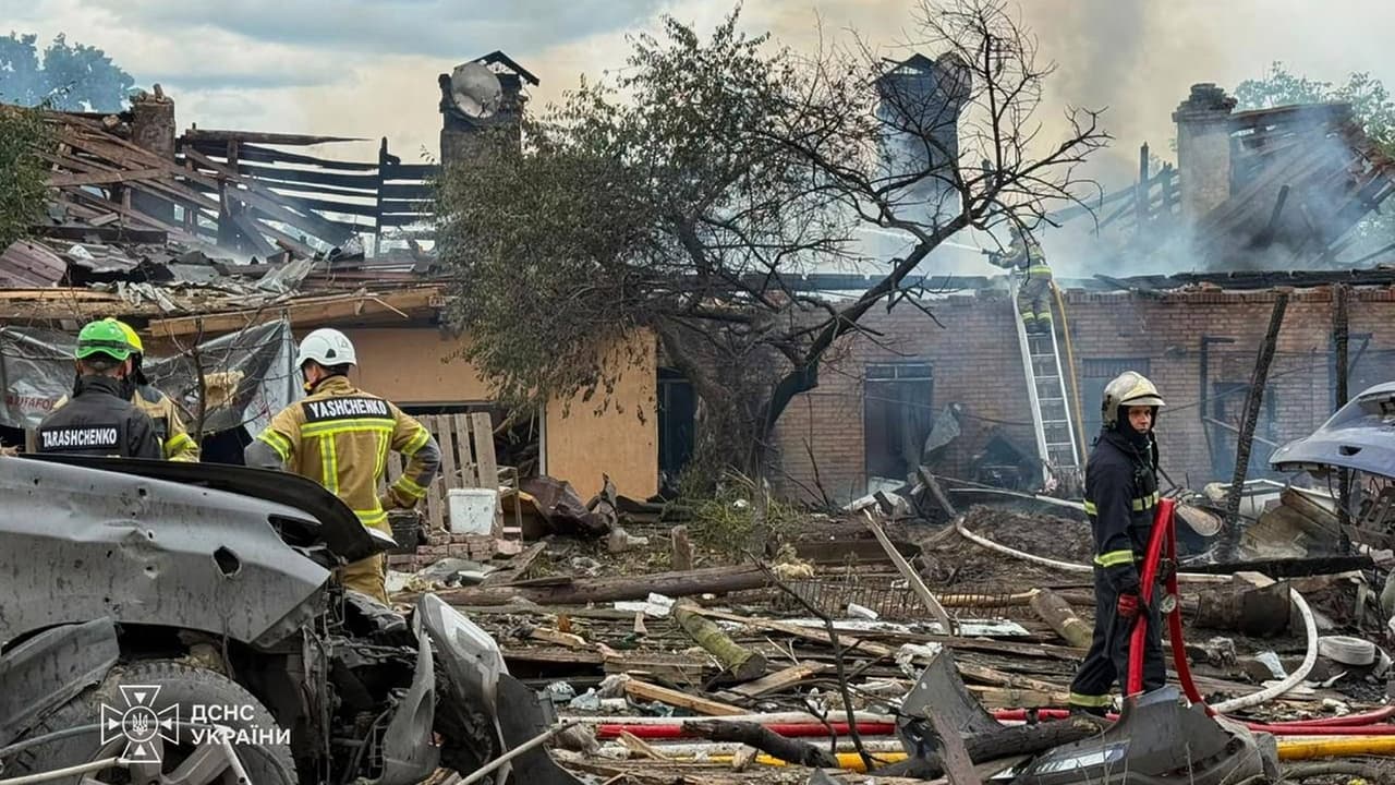 Russian attack kills 3 in Sumy as Romania shoots second drone