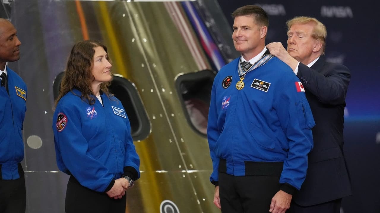 Artemis II crew awarded top space honor