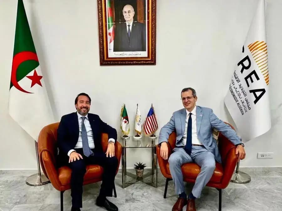 مولى يناقش مع السفير الأميركي في الجزائر