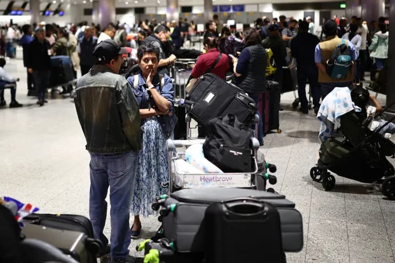 Britain cancels 1,100 flights due to tech failure