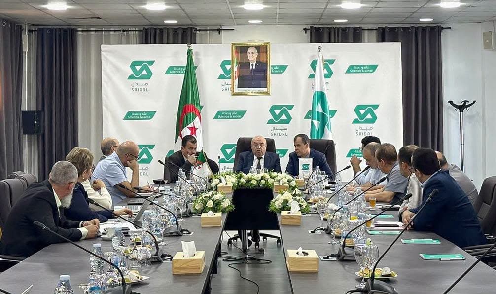 مؤتمر علمي حول تطوير الأدوية