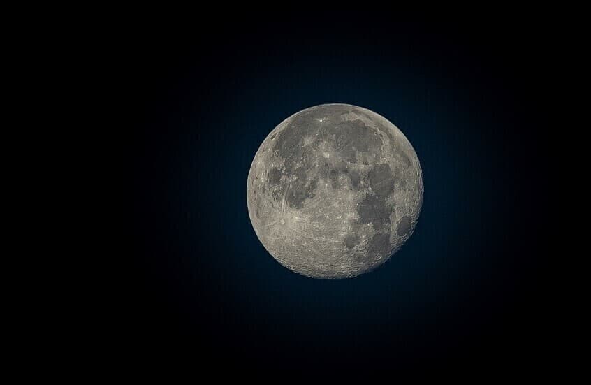 NASA warns China may outpace US in Moon race