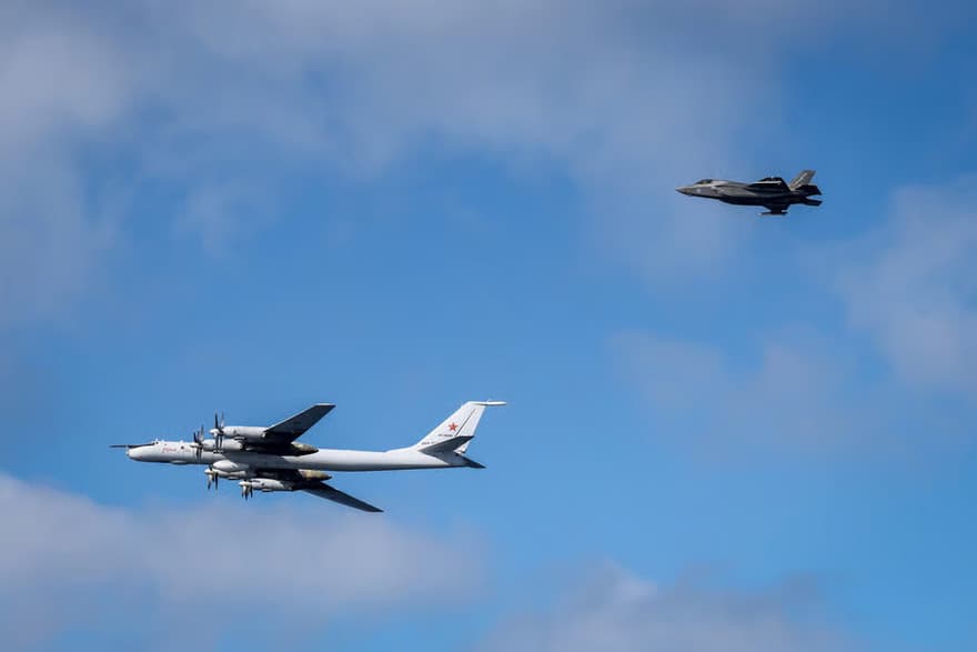 Russian jets shadow UK warships