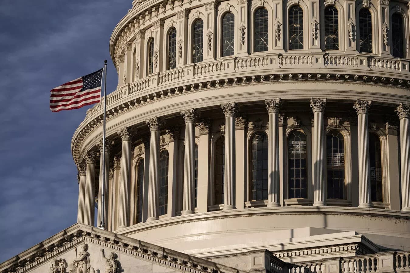 US worries over dollar decline from new Russia sanctions
