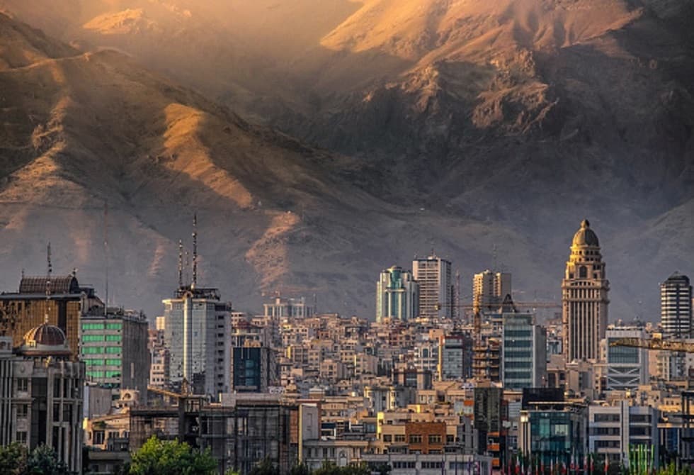 Trump Warns of Tehran Power Station Attack