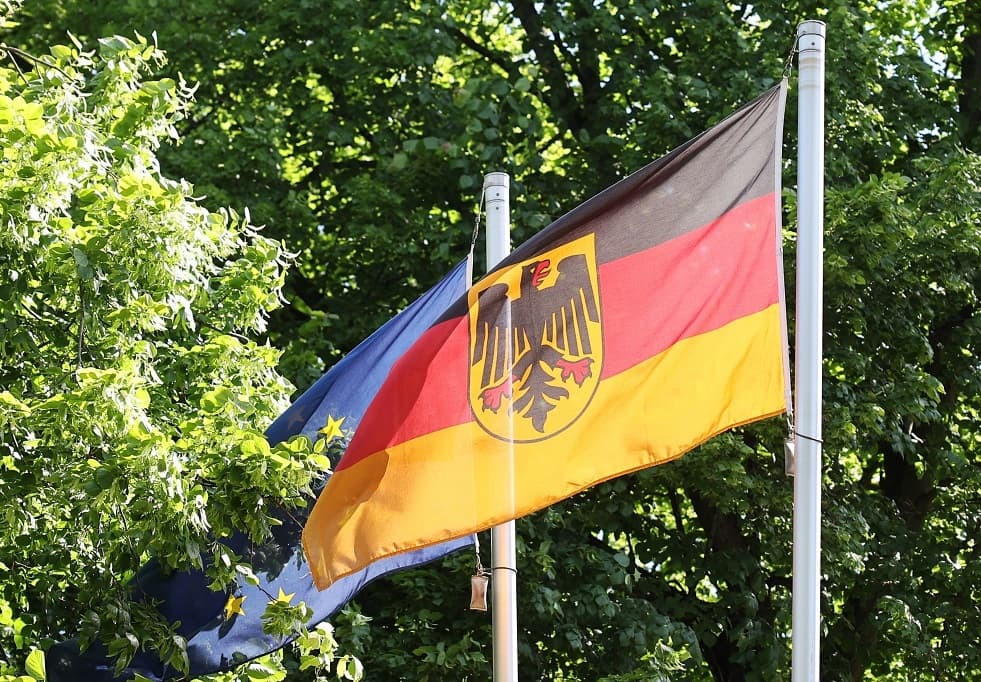 Germany: 700 Cyclists Ride Naked in Berlin