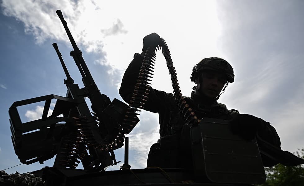 Russian forces halt Ukrainian counterattack