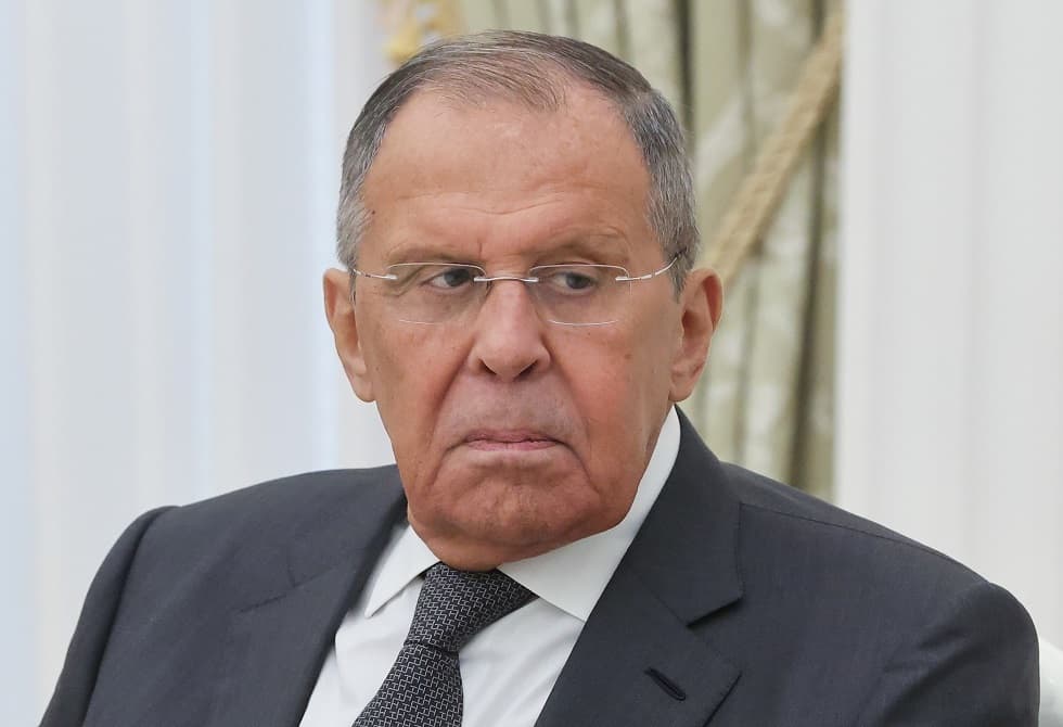 Lavrov Responds to Moscow Warning