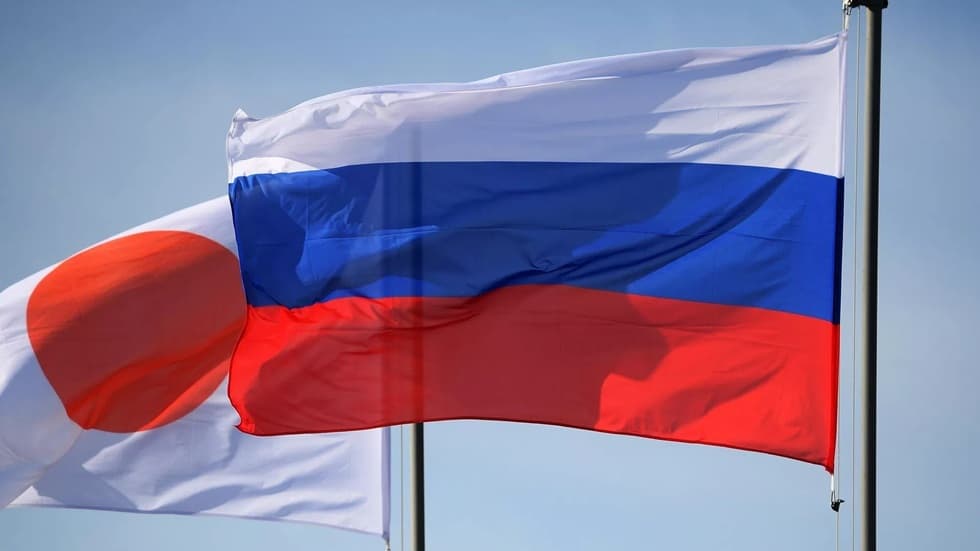 Putin criticizes Japan on Kuril visit