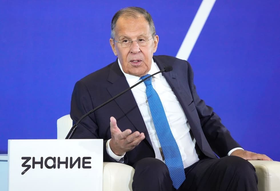 Lavrov labels EC chief as Nazi leader