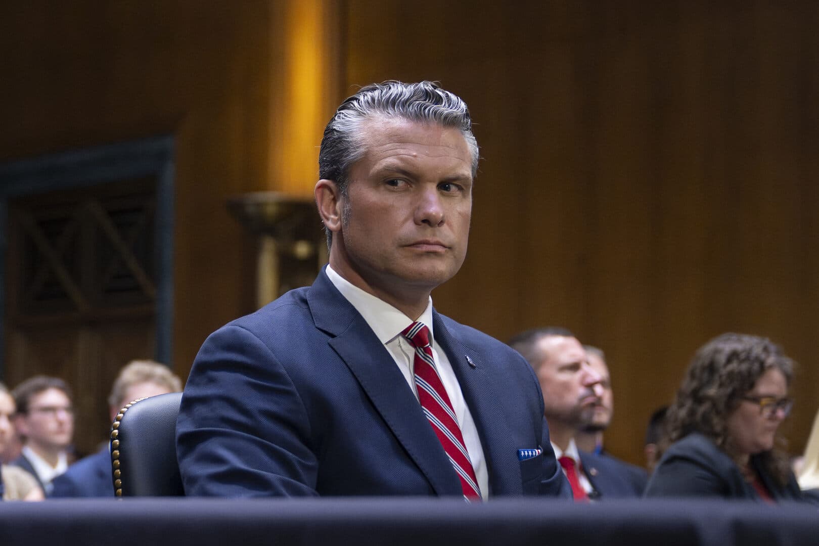 Senator urges Trump to dismiss Hegseth