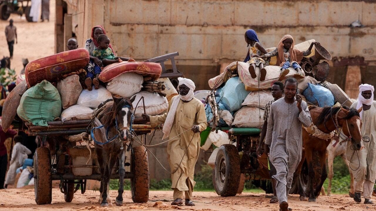 مخيم الطويلة يستقبل عائلات سودانية