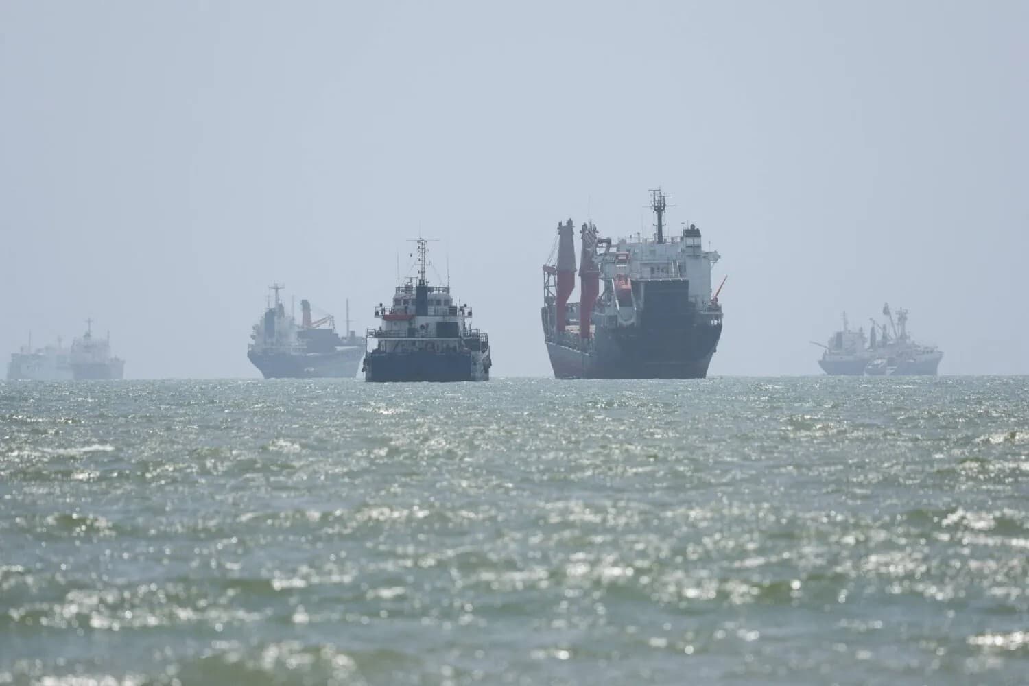 Unknown projectile hits ship in Hormuz