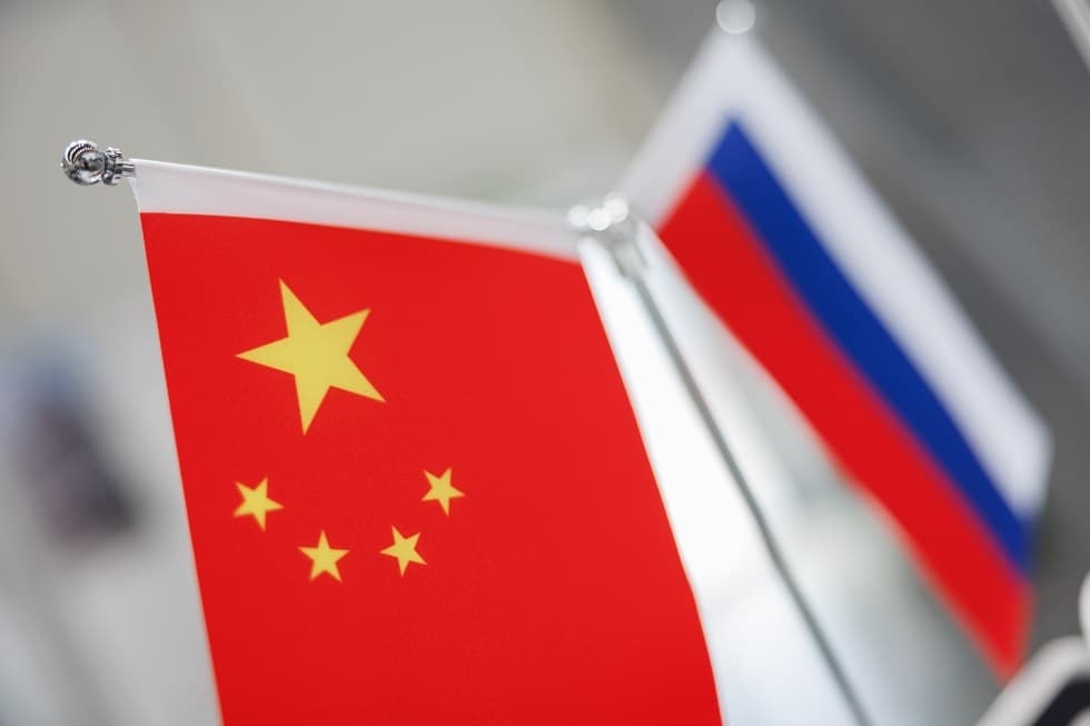 China opposes US sanctions on Russia