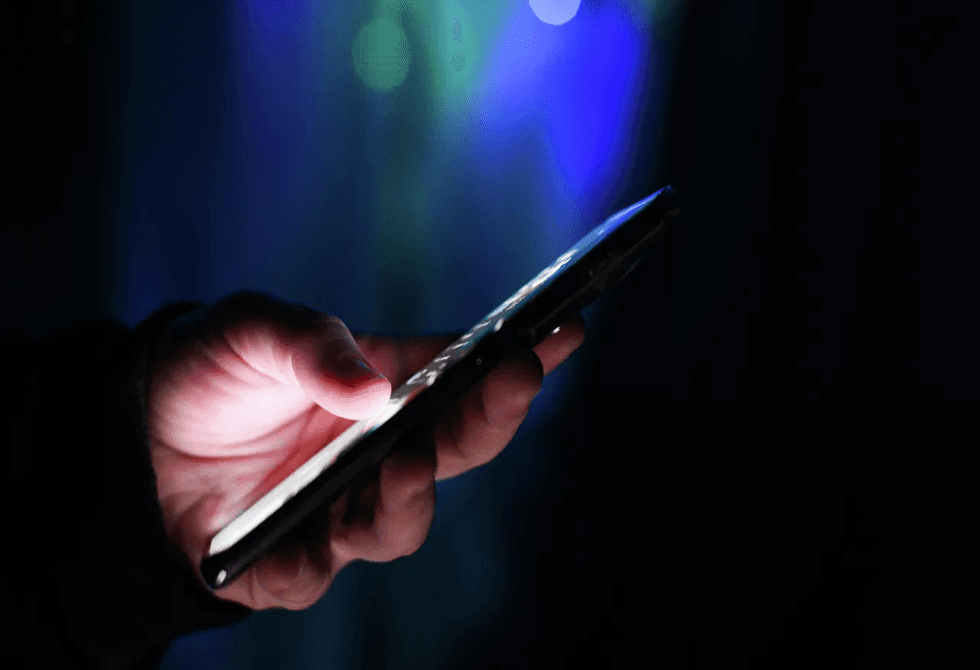 Zakharova: Tech Giants Aided Fraudulent Calls in Ukraine