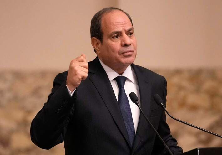 Al-Sisi urges parliament to convene Thursday