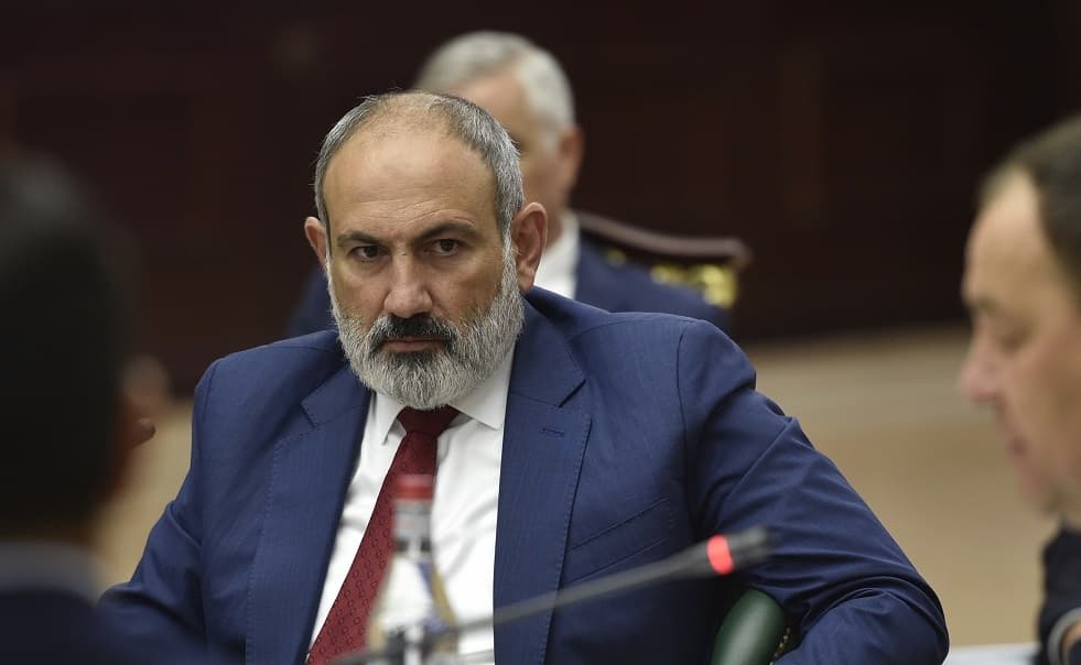 Pashinyan reaffirms plan to dismiss Catholicos