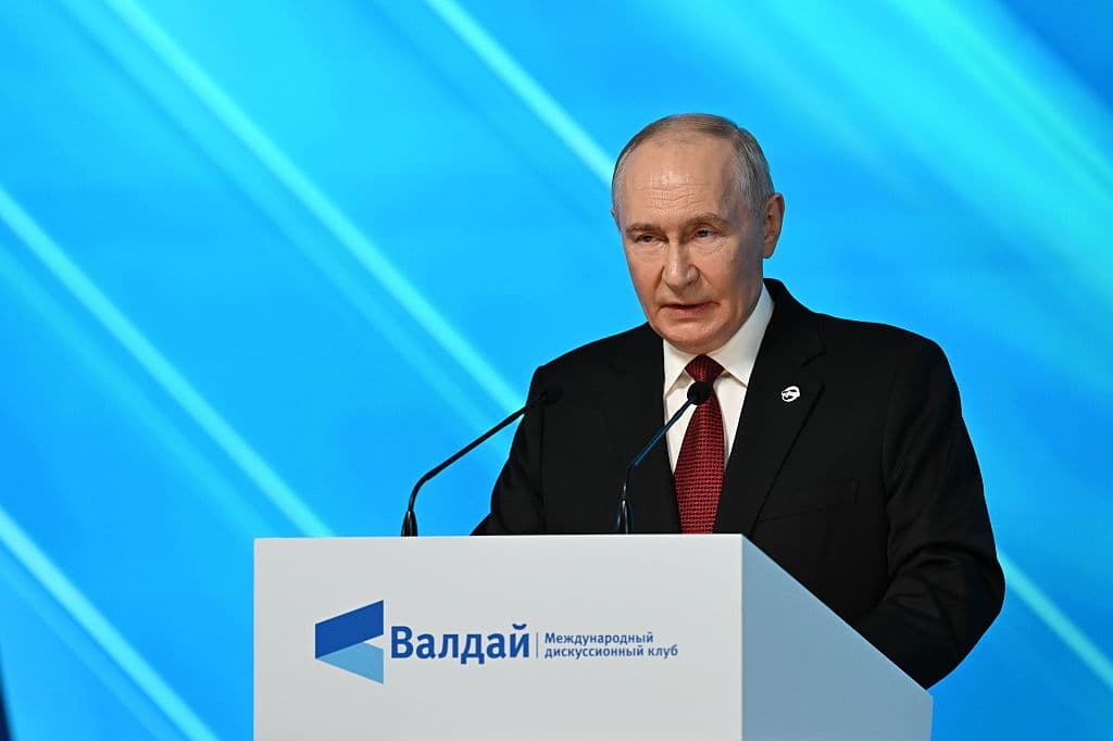 Putin Highlights Defense of Eurasian Partnership