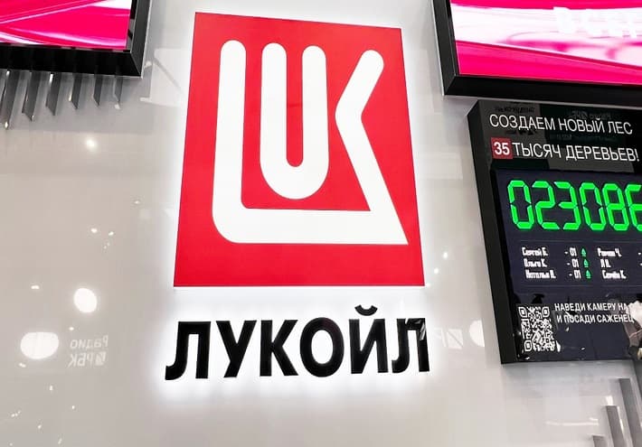 Russia US discuss major oil agreement