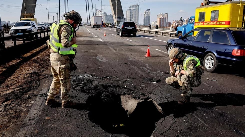 Russian forces target Kyiv bridge amid Odessa shipping
