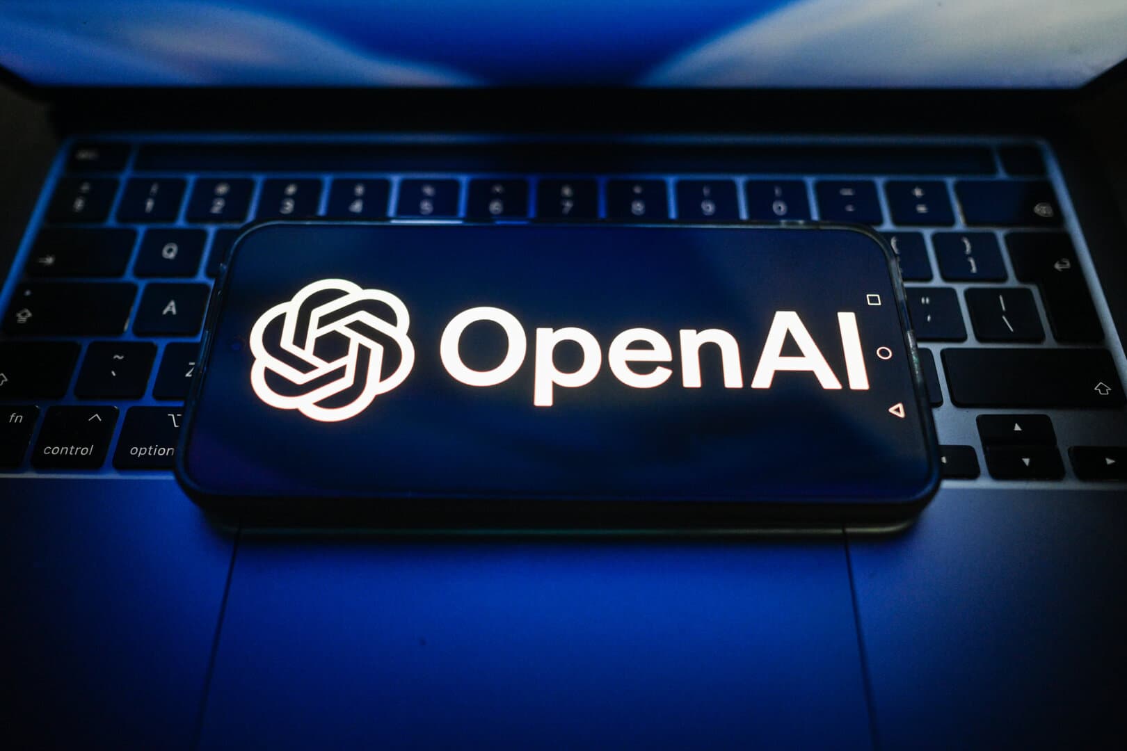 OpenAI talks with Emirati investors