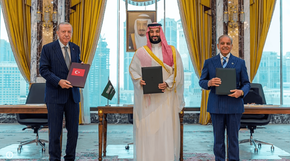 تحديات اليمن وسعودية تسارع تشكيل حلف مكة