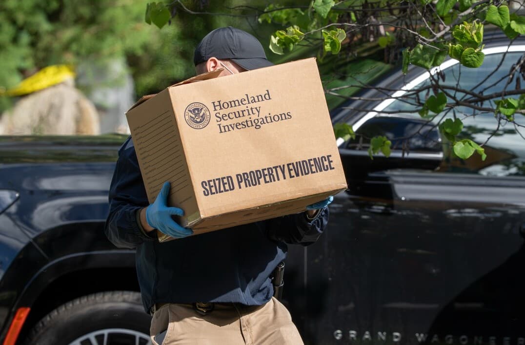 Ilhan Omar's lawyers contest house search