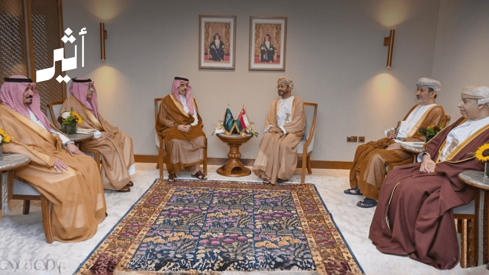 سلطنة عمان والمملكة العربية السعودية تؤكدان على التهدئة وحرية العبور البحري في مضيق هرمز