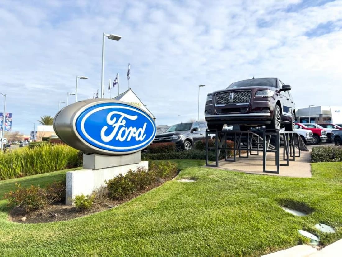 Preliminary Agreement Between Ford and Unifor Union Protects Canadian Factories