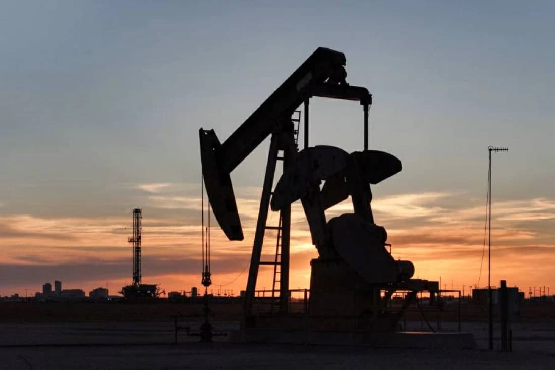 Oil rises 24% in July amid shipping issues