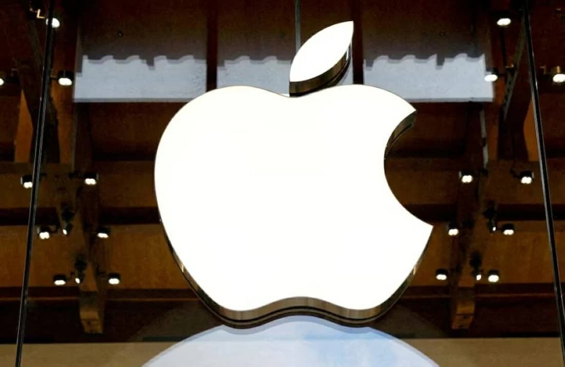 Apple seeks ex-employees to stop info leak